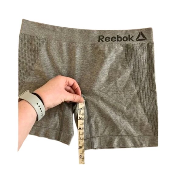 Reebok NWOT size large grey women’s spandex shorts exercise shorts - Picture 1 of 6